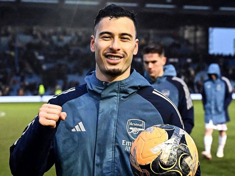 天空体育：切尔西6轮不胜，利物浦摆脱三连平，曼城击退曼联